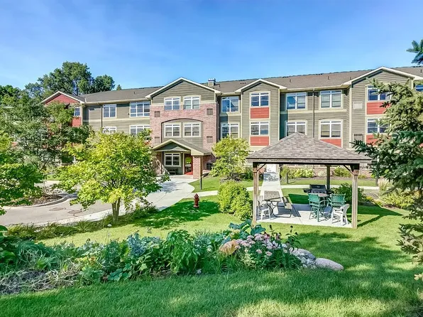 2530 34th St E #213, Minneapolis, MN 55406