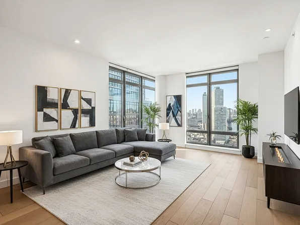 2 Northside Piers APT 26L, Brooklyn, NY 11249