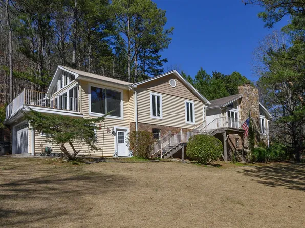 1935 Arabian Rd, Columbiana, AL 35051