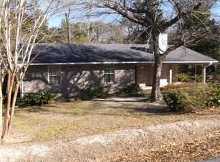 107 Myrtle Rd, Ocean Springs, MS 39564