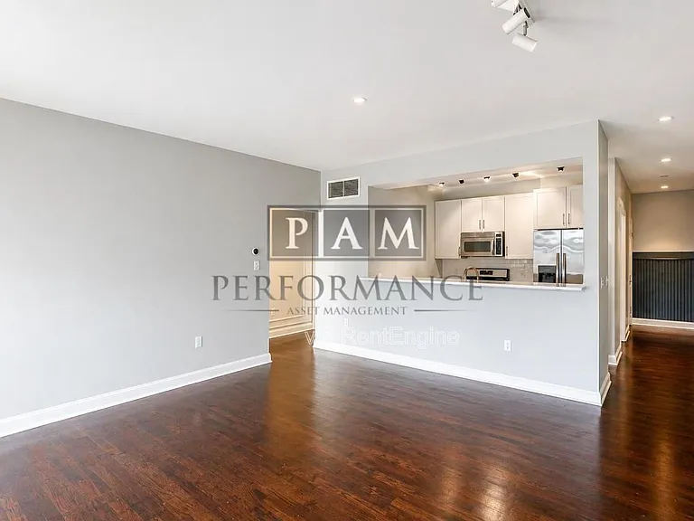 1905 N Water St #205 — Photo 3