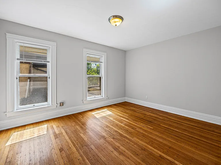 311 Park Ave #2 — Photo 14