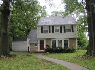 2034 SW Oakley Ave, Topeka, KS 66604