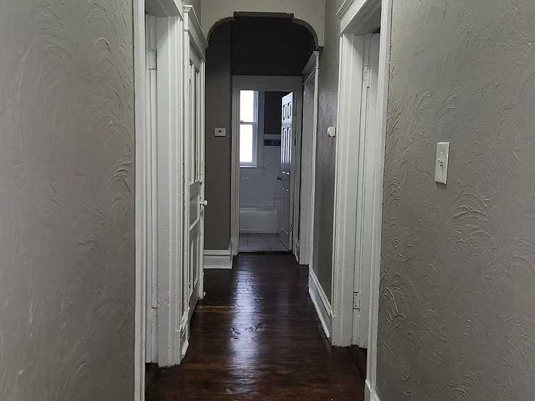 3442 Virginia Ave — Photo 4