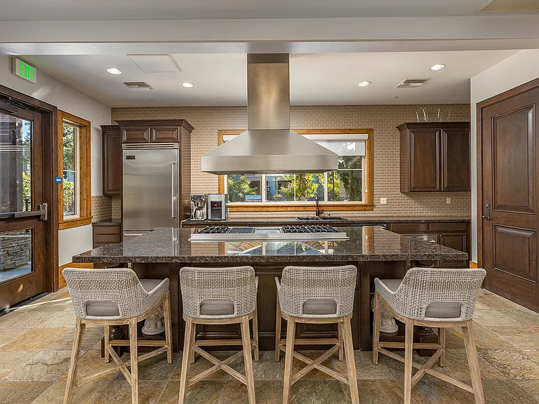 55+ Community - FountainGlen Jacaranda — Photo 9