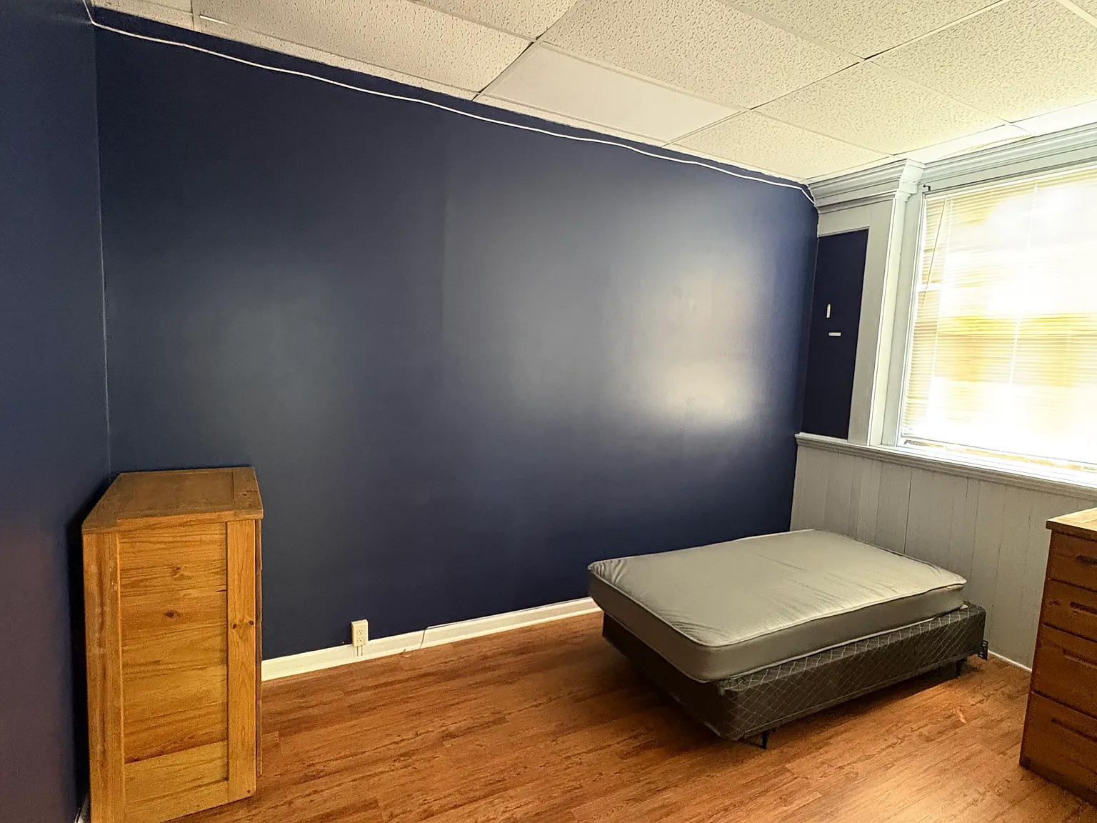 5 bed, 2500 sqft, $2,495 — Photo 2