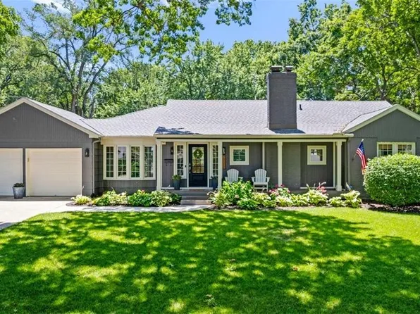 6601 W 65th Ter, Overland Park, KS 66202