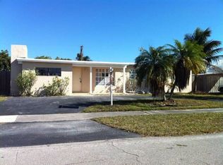 19821 Eagle Nest Rd, Cutler Bay, FL 33157