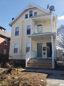 19-21 Warner St, Hartford, CT, 06114