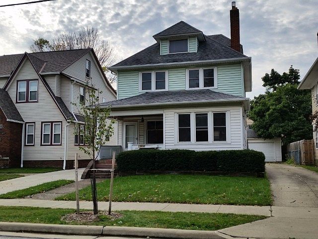 1st image of 13816 Lake Shore Dr