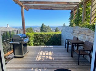 602 NW Culpepper Ter #B, Portland, OR 97210