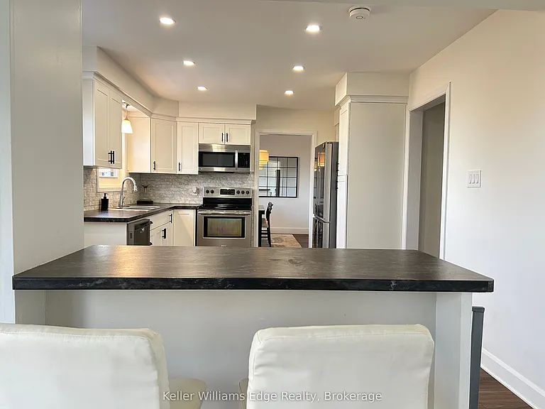 15 Hildegard Dr — Photo 9