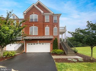 43235 Mitcham Sq, Ashburn, VA 20148