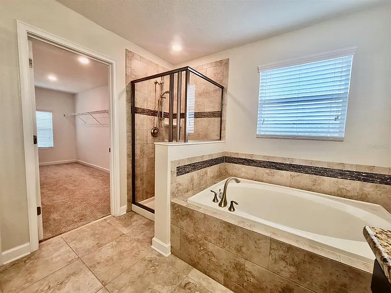 4635 Fairy Tale Cir — Photo 17