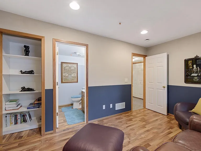 15544 Lilac Dr — Photo 18