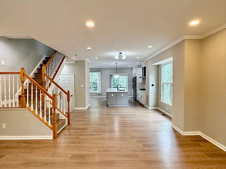 9730 Washingtonian Blvd — Photo 17
