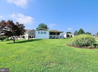 2105 Bridgewater Rd, Aston, PA 19014