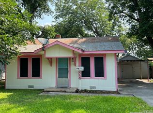 413 1st St, Schertz, TX 78154