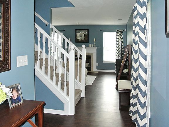 3rd image of 6555 Amherst Way