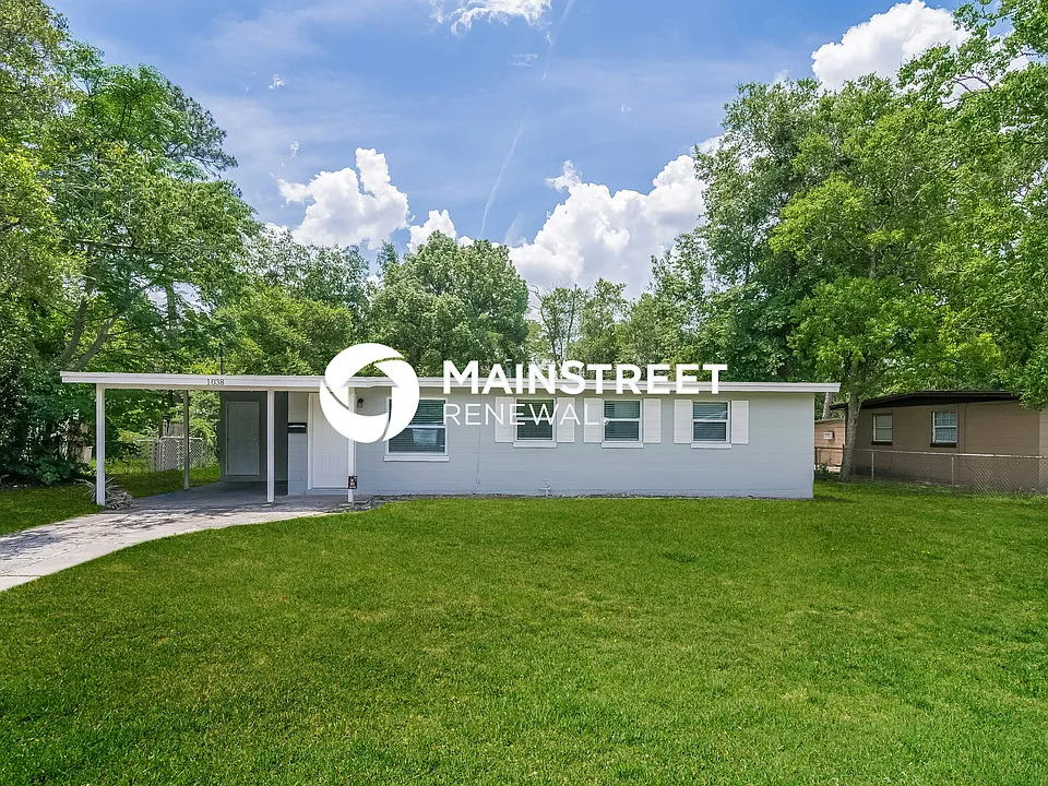 1038 Pheasant Dr