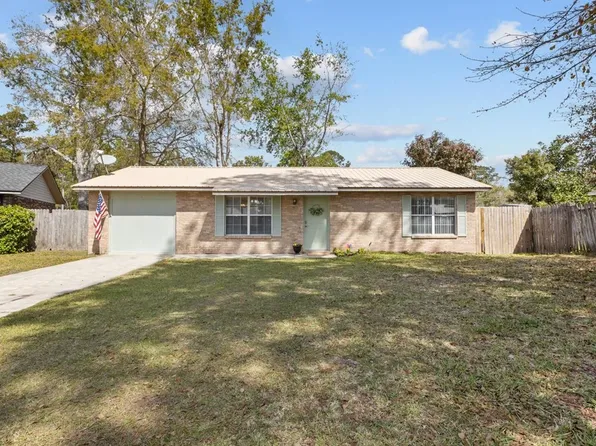 1203 SW Fairfax Gln, Lake City, FL 32025