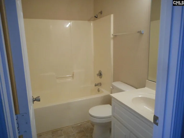 128 Crestland Dr — Photo 8