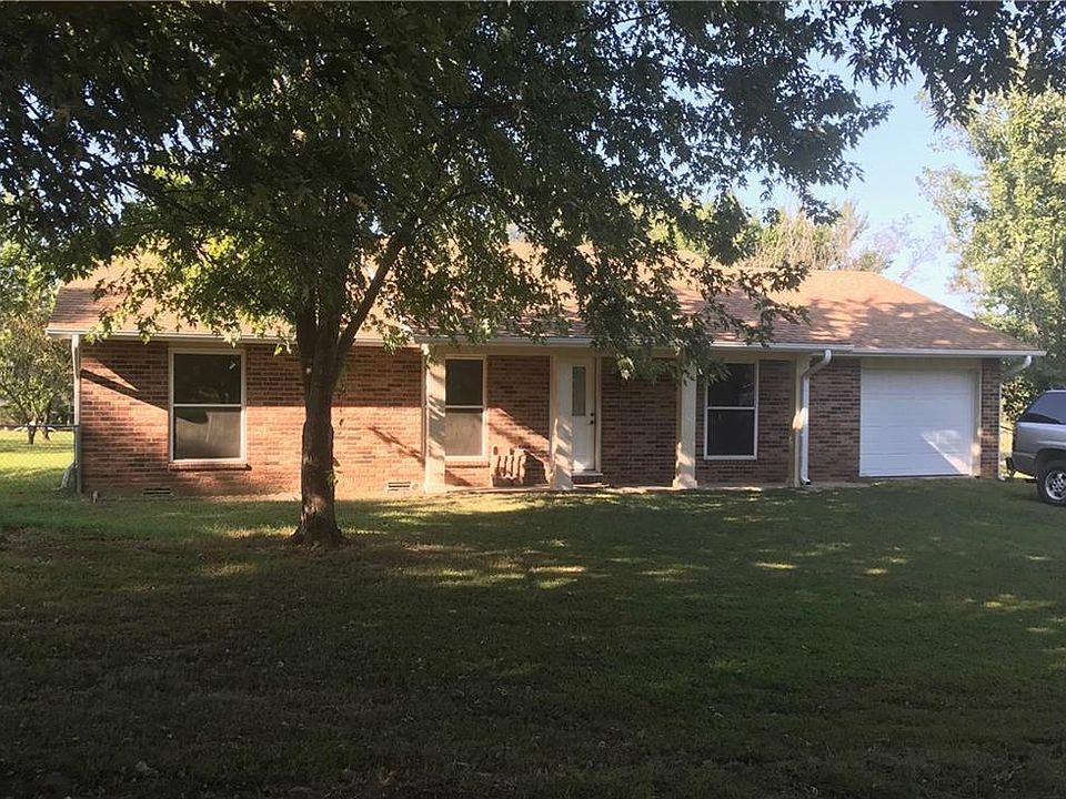 1st image of 1017 Little Flock Dr