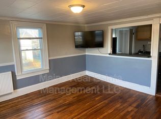 299 State St APT 4, Bangor, ME 04401