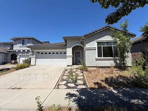 3590 Peter Island Rd Photo 1