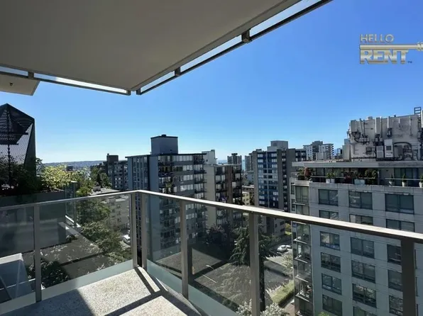 1180 Broughton St #1003, Vancouver, BC V6G 2B1