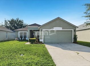 520 Brown Bear Way, Saint Cloud, FL 34772