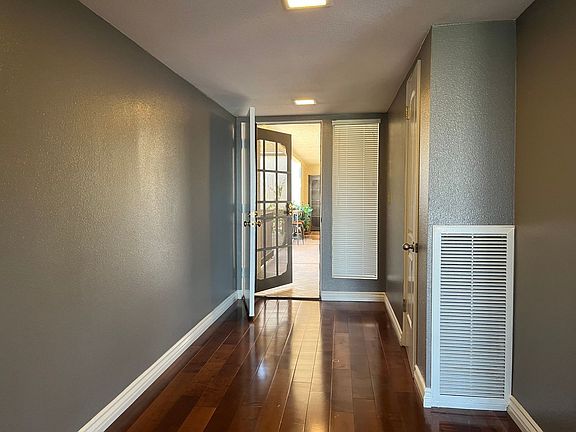 4th image of 4835 E Anaheim St APT 308