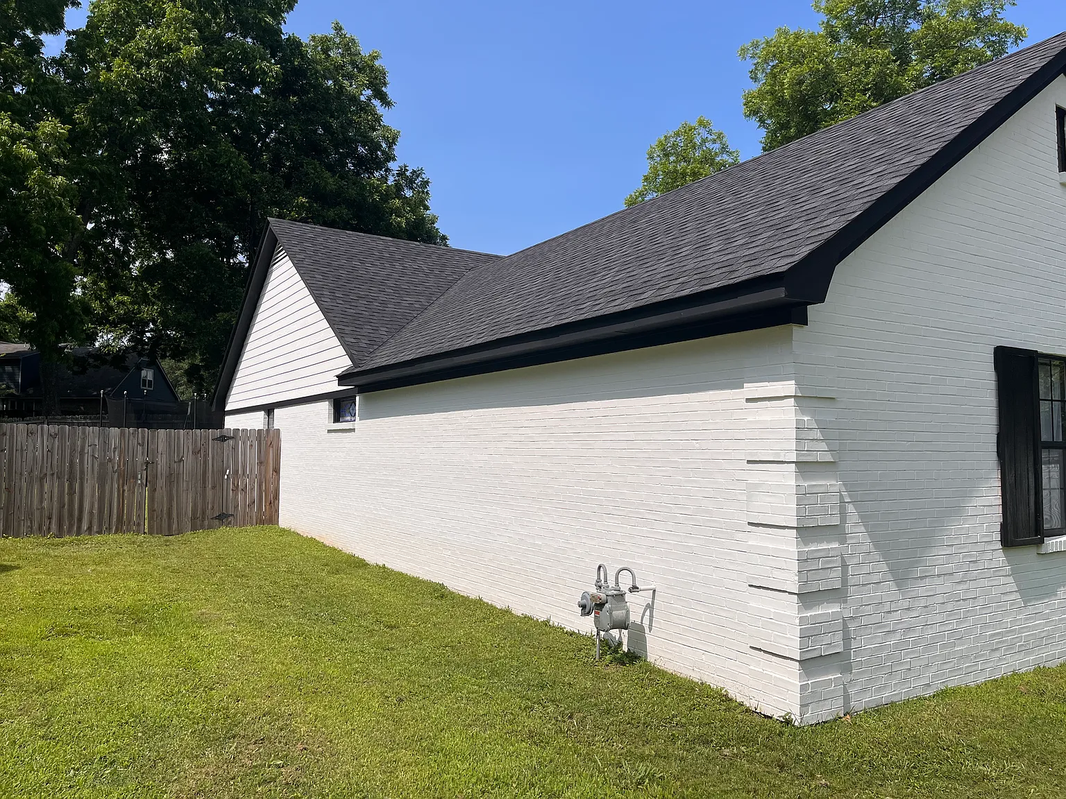 3 bed, 2086 sqft, $2,250 — Photo 3