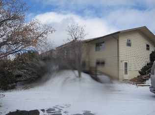 1070 E Pawnee Trl, Castle Rock, CO 80108