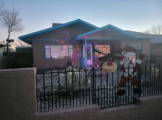 708 Lovers Ln, Alamogordo, NM 88310