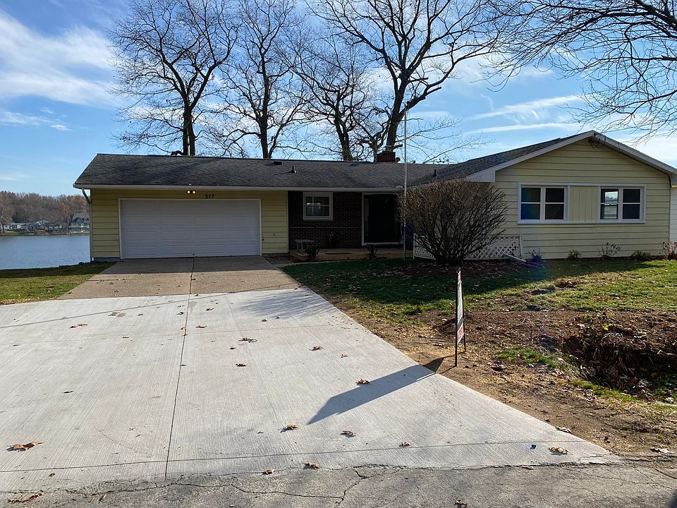 1st image of 377 Wood Hills Dr