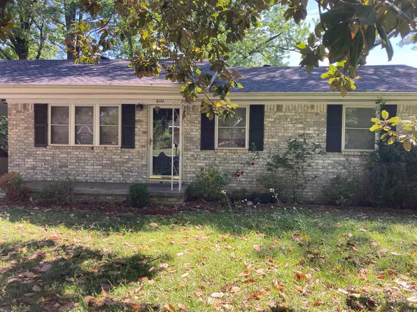 800 Upchurch St, Bald Knob, AR 72010