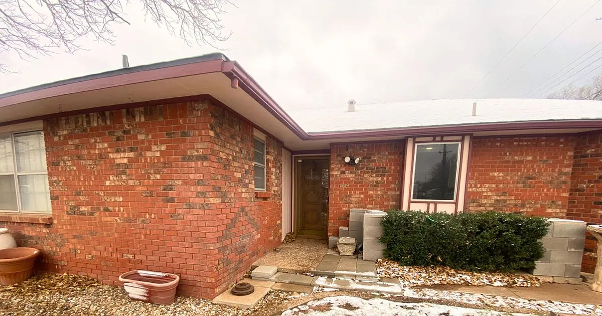 Building Photo - 7006 Avenue S