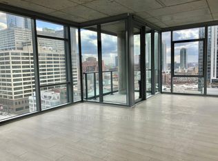 445 N Franklin St #2110, Chicago, IL 60654