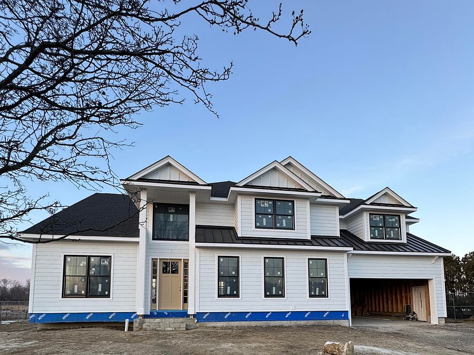 2nd image of 11 Leeward Court