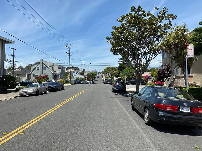 401 San Anselmo Ave S #4 — Photo 2