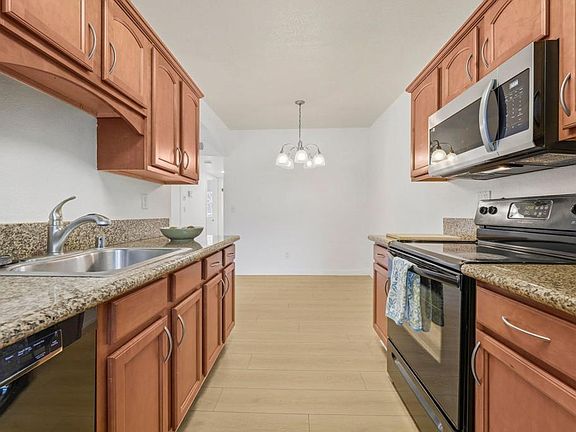 4th image of 4465 Home Ave Unit 4