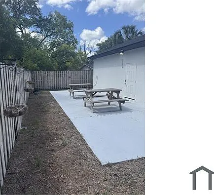 8205 N 12th St — Photo 14