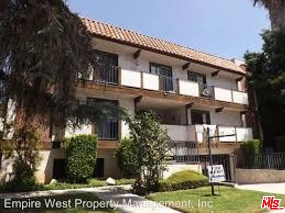 2nd image of 16731 Sherman Way