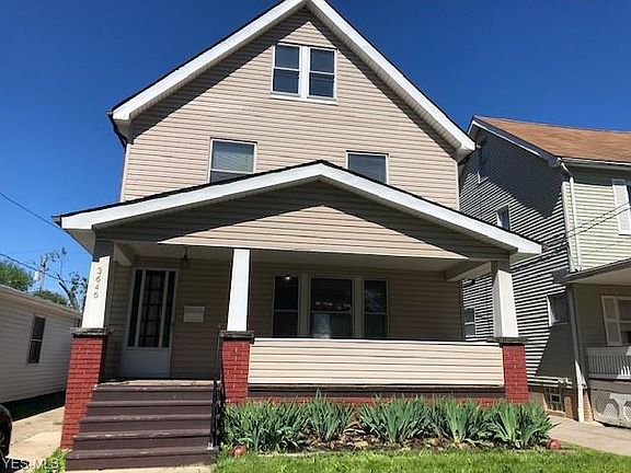 2nd image of 3646 W 102nd St