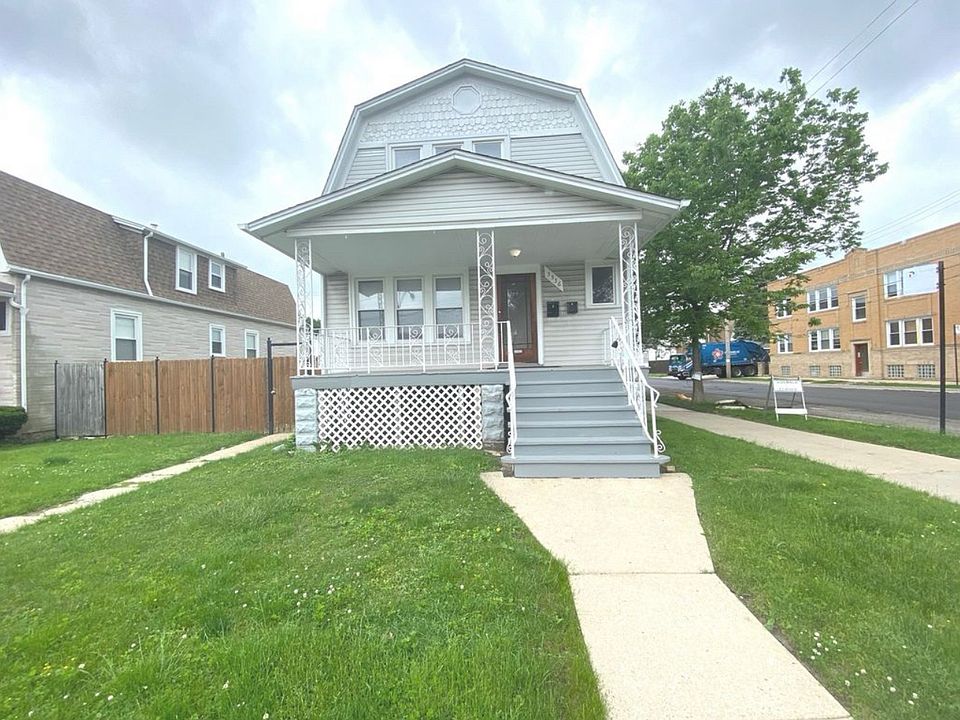 1st image of 5556 N Marmora Ave #1