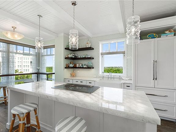 5th image of 264 Barefoot Beach BLVD #404