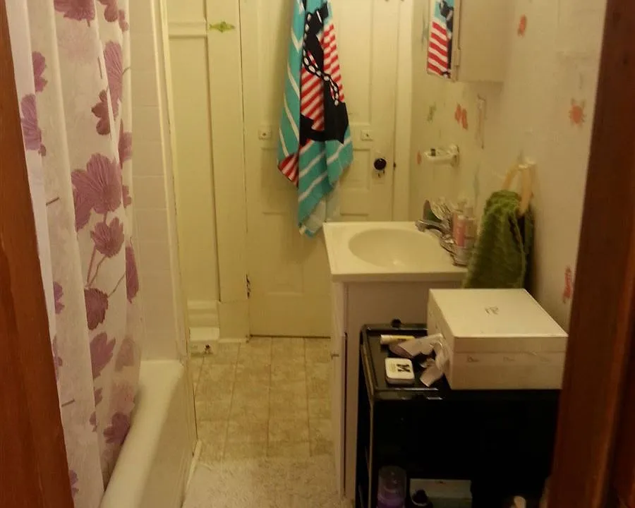 428 #4 Bathroom 2016