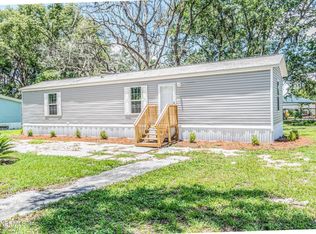406 Sycamore Dr, Macclenny, FL 32063