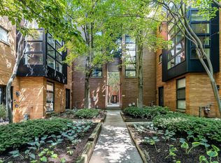 2024 W Willow St #C, Chicago, IL 60647